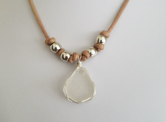 Knotted Necklace