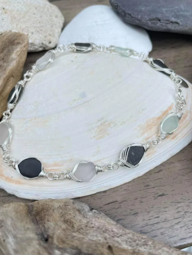 Black and White Anklet